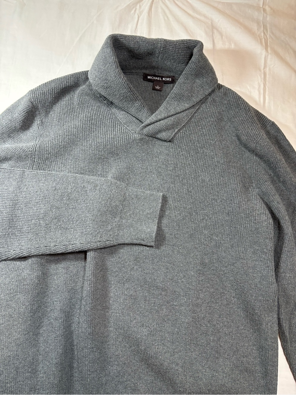 Michael Kors Men’s Gray Shawl-Collar V-Neck Sweater